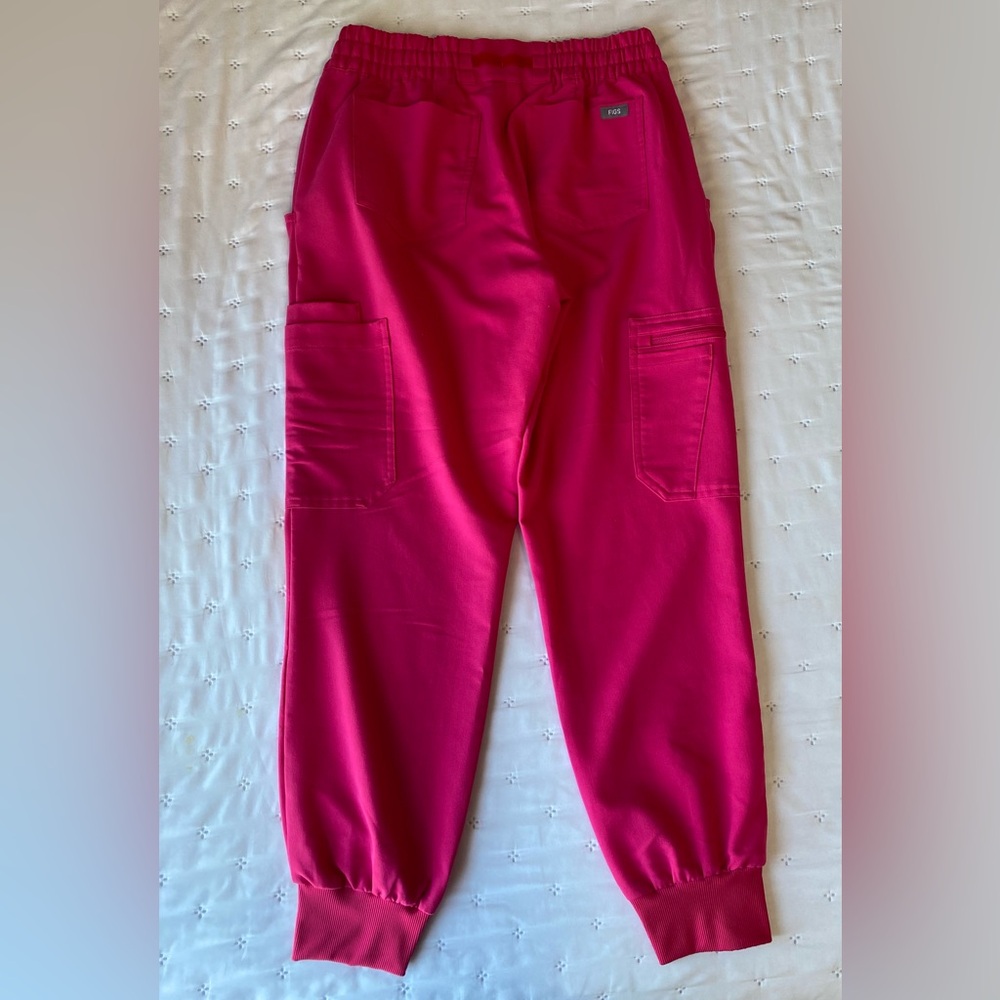 Figs Shocking Pink Uman Relaxed Jogger
Scrub Pants S/P